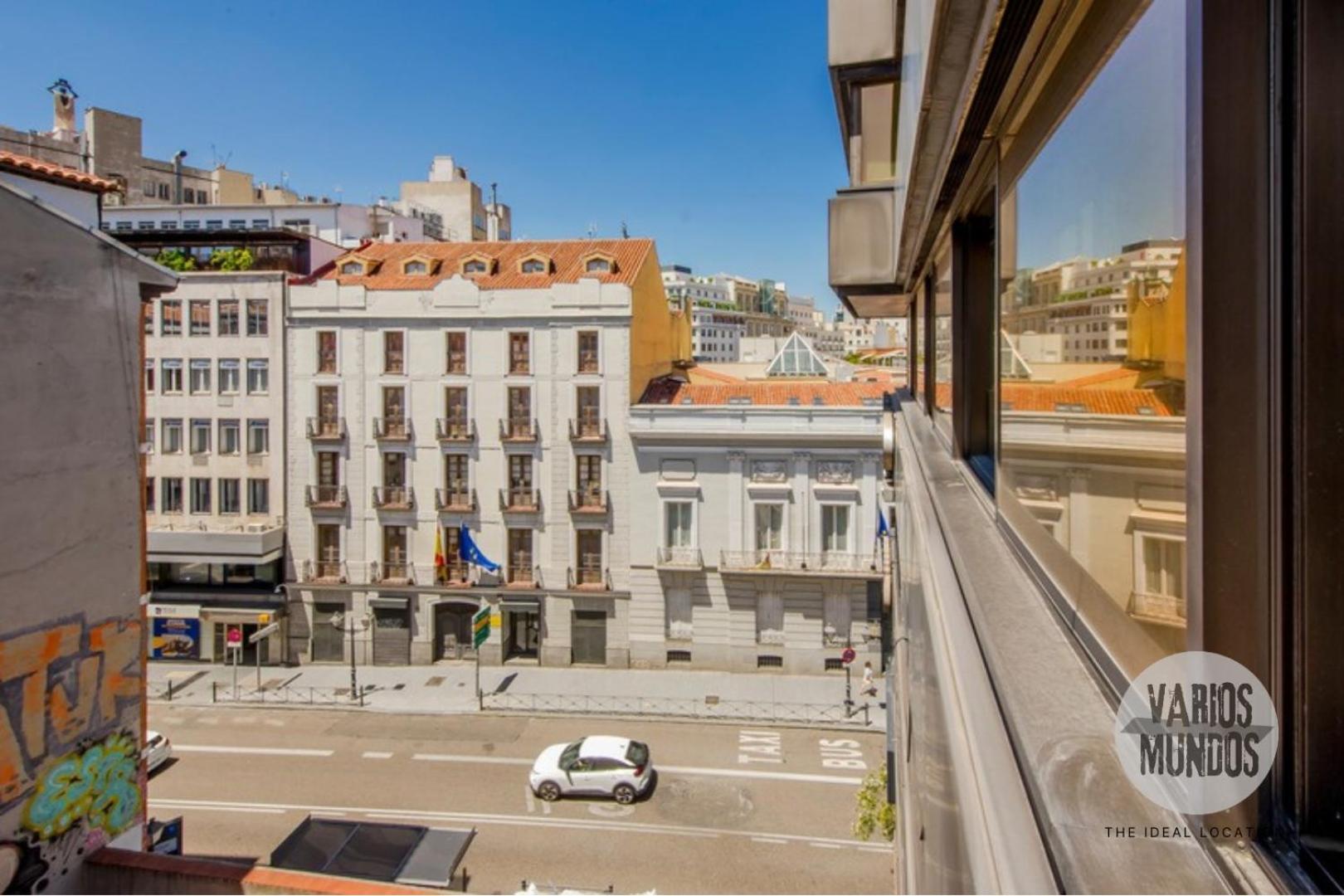 Tu Estancia Para 6 En Malasana Conoce San Bernardo 20 — Fotos 1